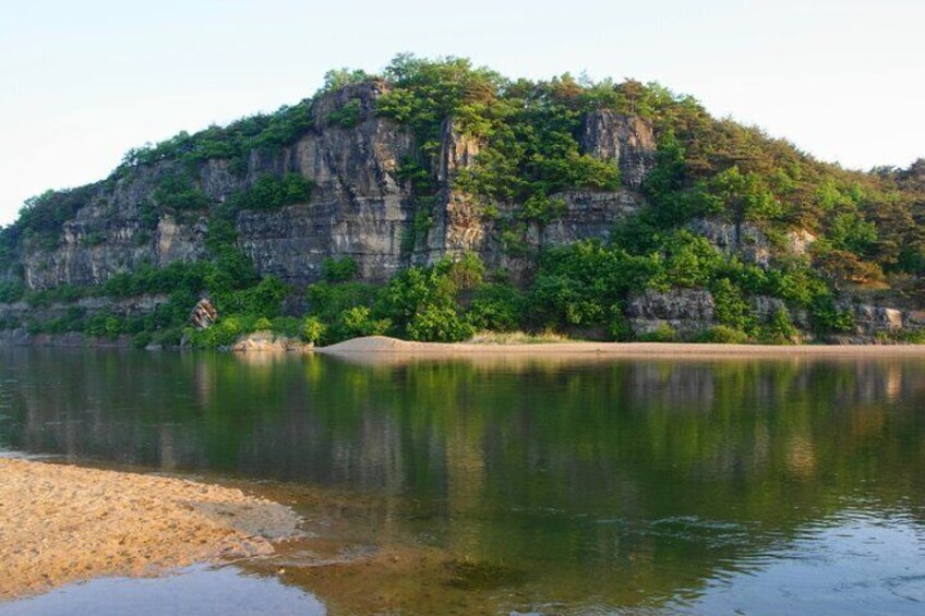 Andong Hahoe folk village Private Full Day Tour with Buyongdae Cliff