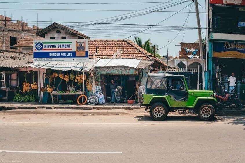 Colombo City Tour by Vietnam War Jeep from Colombo Port