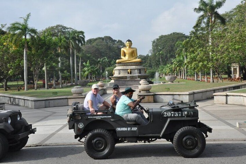 Colombo City Tour by Vietnam War Jeep from Colombo Port