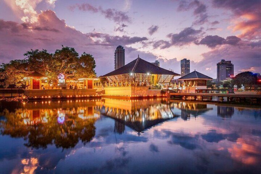 Colombo City Tour from Bentota