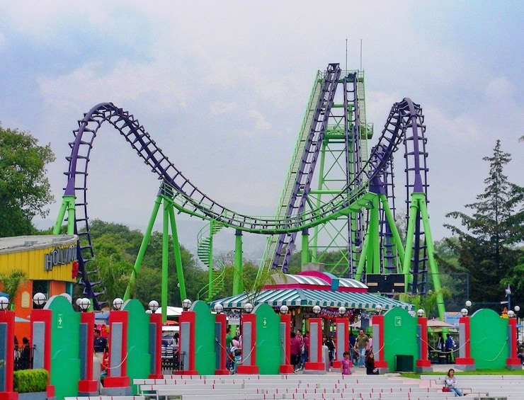 Discover Six Flags, the best amusement park in Mexico