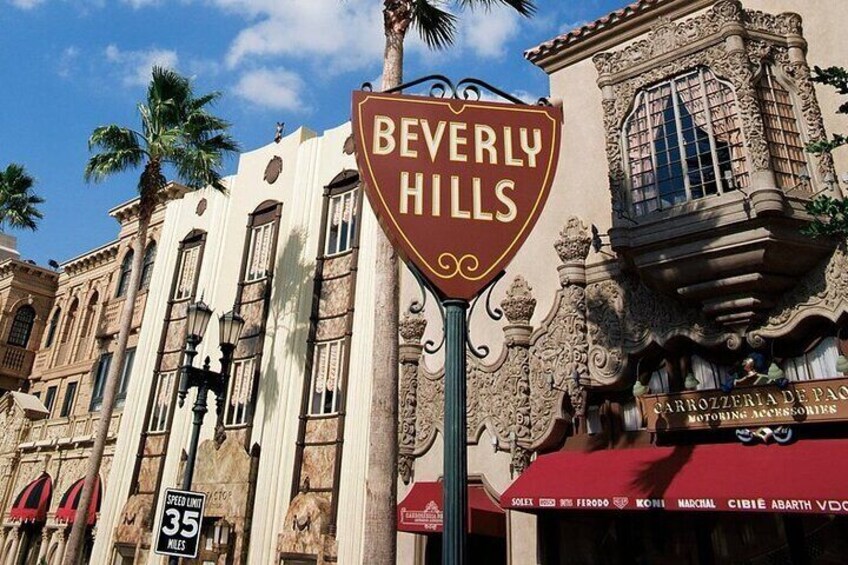 Rodeo Drive - The Beverly Hills Sign