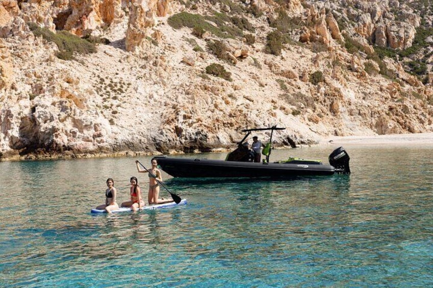 Private Luxury Boat Tour to Kimolos & Poliegos
