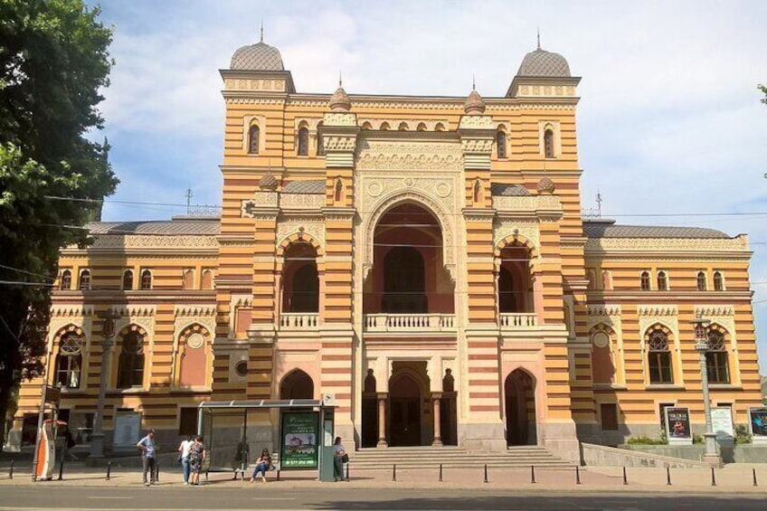 Rustaveli Avenue: Roam down Tbilisi's historic main street on an audio tour