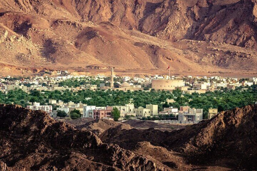 Oman Grand Canyon, Jebel Shams & Nizwa Full Day Tour