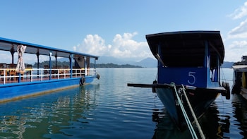 Private Full-Day Nam Ngum Lake Trip & Boat Ride