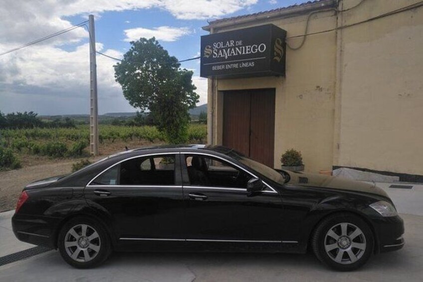 Show item 4 of 7. Private Transfer from Santander Airport to Laguardia city