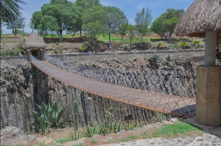 Full day - Magic Hidalgo, Basaltic prisms, Pachuca