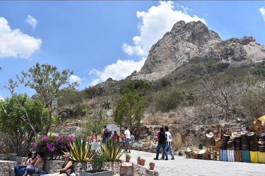 Fill up energy in Bernal, Freixenet And Tequisquiapan