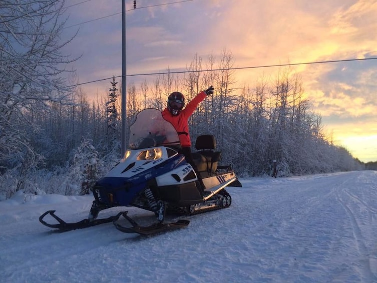 Snowmobile Tour Fairbanks