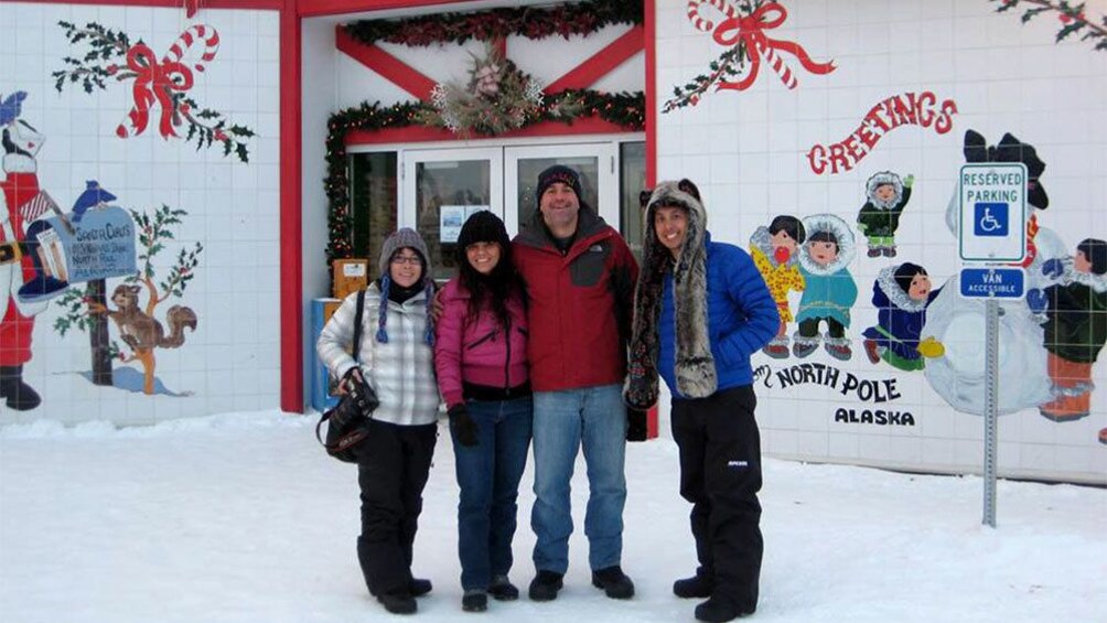 Tour group in Fairbanks