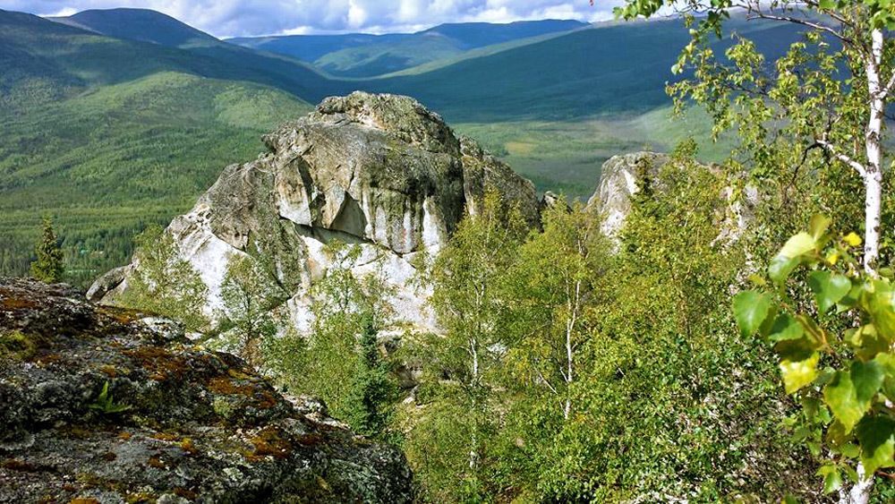 Angel Rocks Hiking Excursion