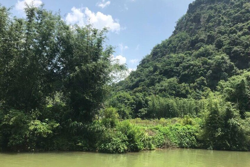 Private Day Tour to Gulong Canyon and Cave Fairland from Guangzhou