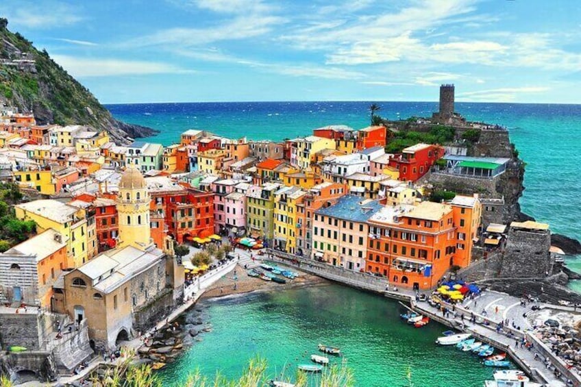 Cinque Terre Private Tour by Minivan and Ferry-Boat from La Spezia