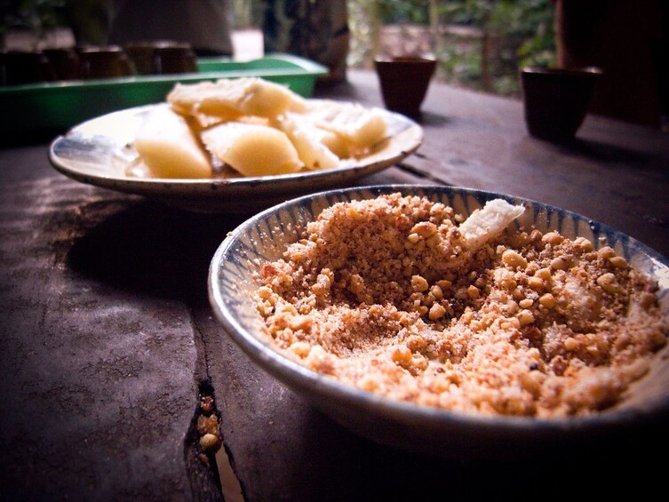 Luxury-Group Half-Day Tour of Cu Chi Tunnels