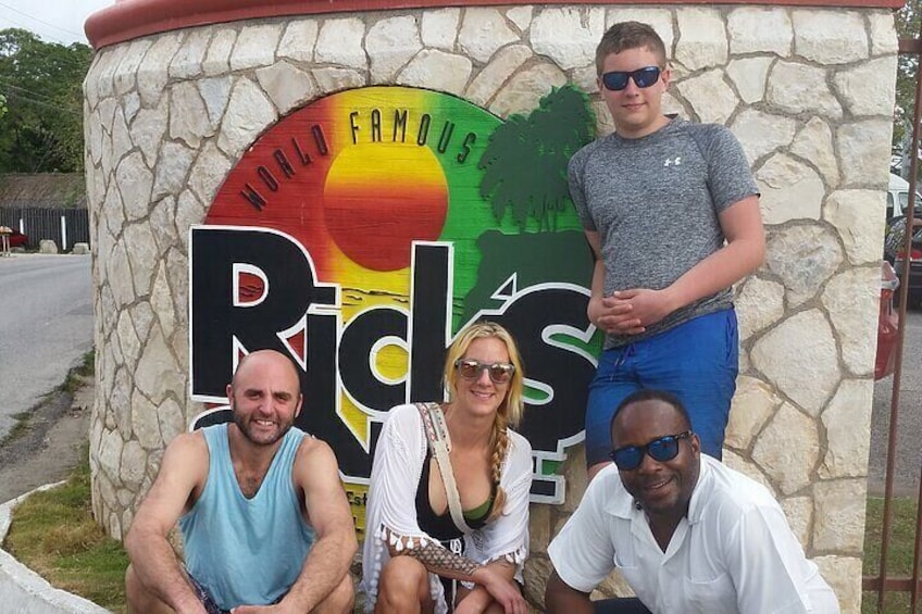 Private Negril Fun Day Guided Tour with 7mile Beach, Blue Hole & Ricks Cafe