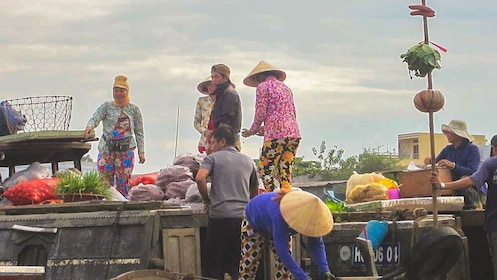 Luxury Group 2-Day Tour of Mekong Delta