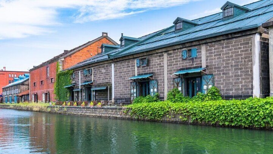 Otaru Full-Day Private Trip with Nationally-Licensed Guide
