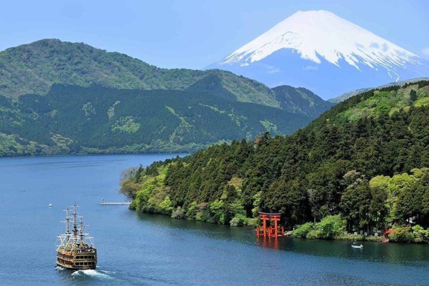 Hakone Half-Day Private Tour with Nationally-Licensed Guide