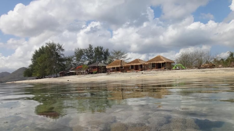 Private Undiscovered 3 Gili Islands Tour