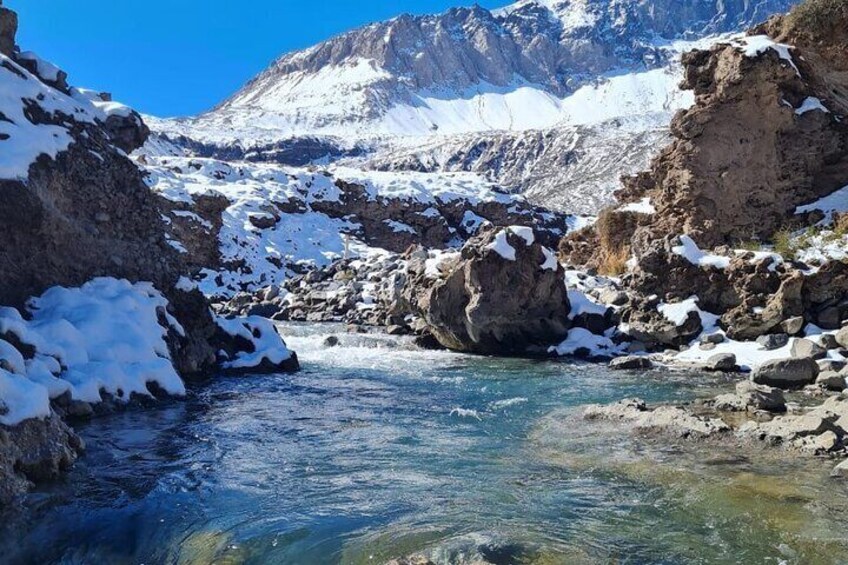 Cajon del Maipo region + Yeso Waterfall + picnic