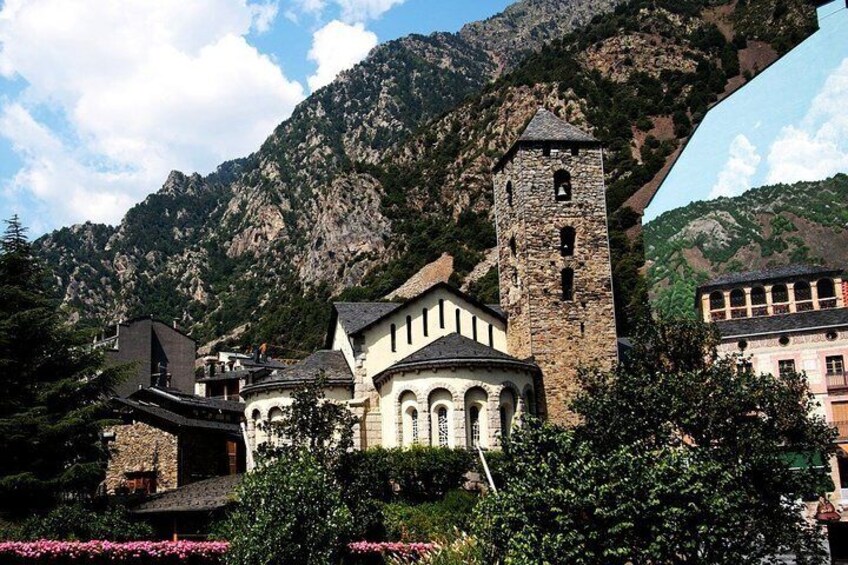 The best of Canillo walking tour