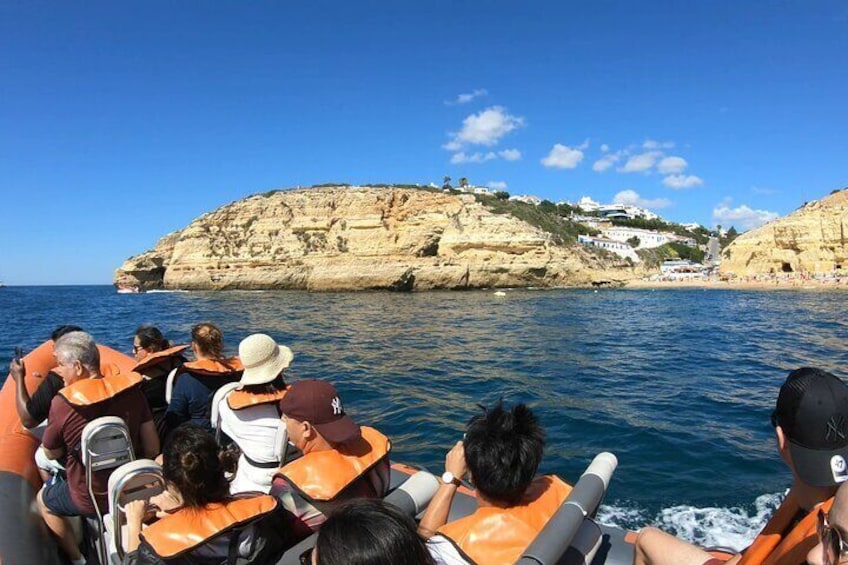 Boat trip to the caves of Benagil