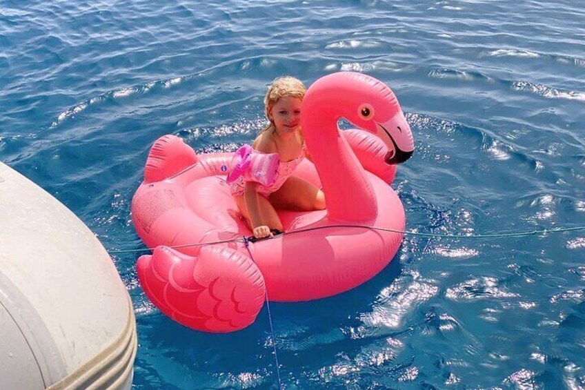 Heraklion: Dia Catamaran Tour, Lunch, Open Bar & Snorkeling