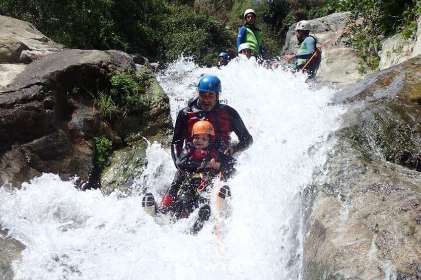 Zarzalones Canyoning Trip Lv.2