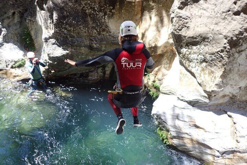 Zarzalones Canyoning Trip Lv.2