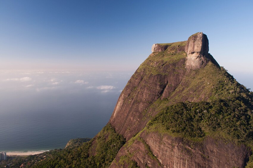 Pedra Da Gavea Hike in Rio with Hotel pick-up and drop-off