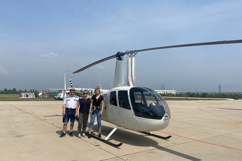 All-Inclusive Mutianyu Great Wall Hiking and Helicopter Overlook Tour
