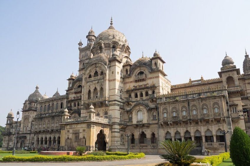 Highlights of Vadodara (Guided Half Day City Sightseeing Tour by Car)