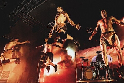 SIXX PAXX Theater Berlin