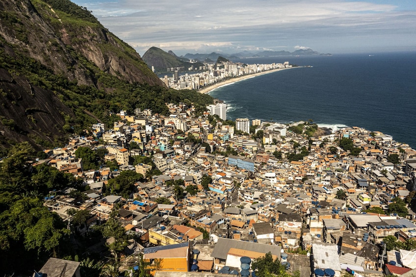 Morro Dois Irmãos Hike & Vidigal Favela Tour with Transfer
