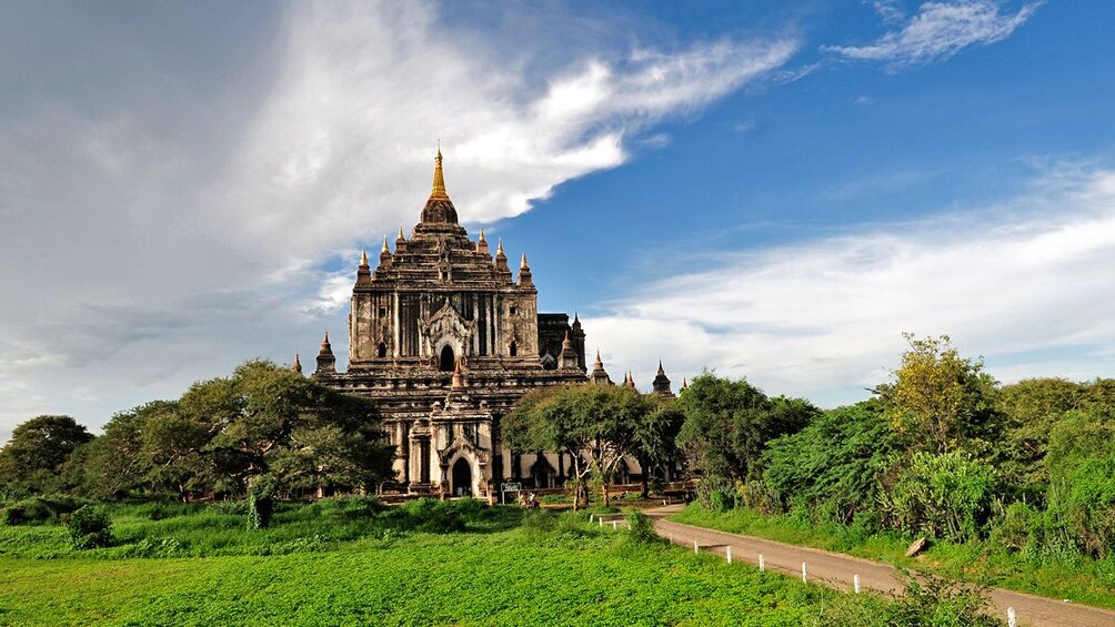 temple in bagan