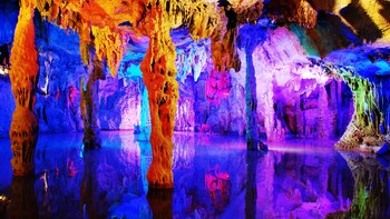 1-Day Local Lifestyle Walking Day Tour