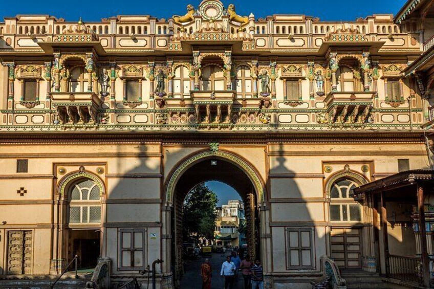 Heritage & Cultural Walk of Ahmedabad (2 Hours Guided Walking Tour)