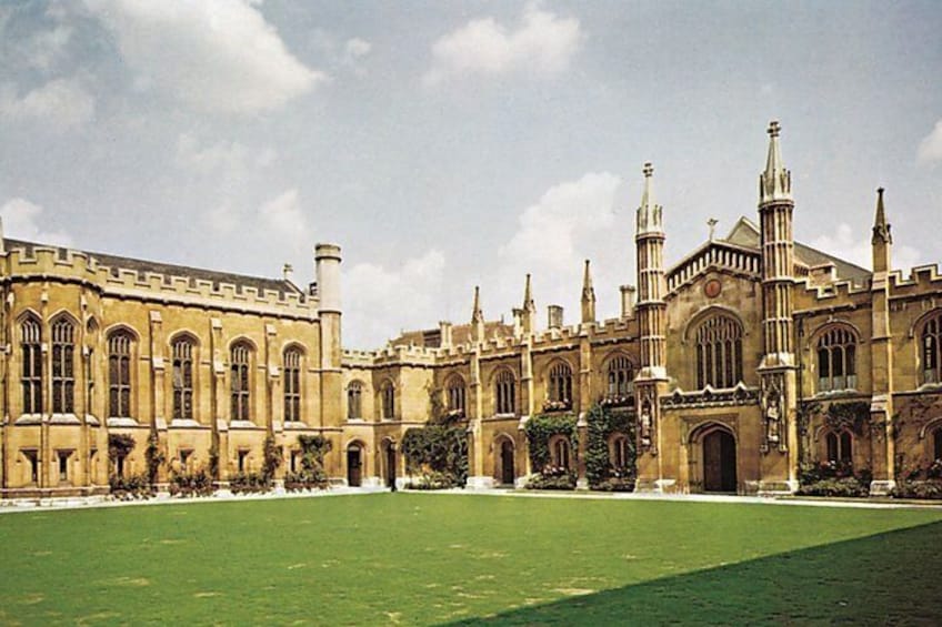 Cambridge private walking tour