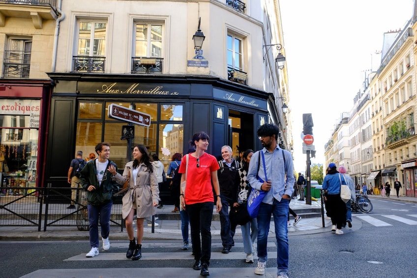 Discover Marais: See and Taste Paris like a Local