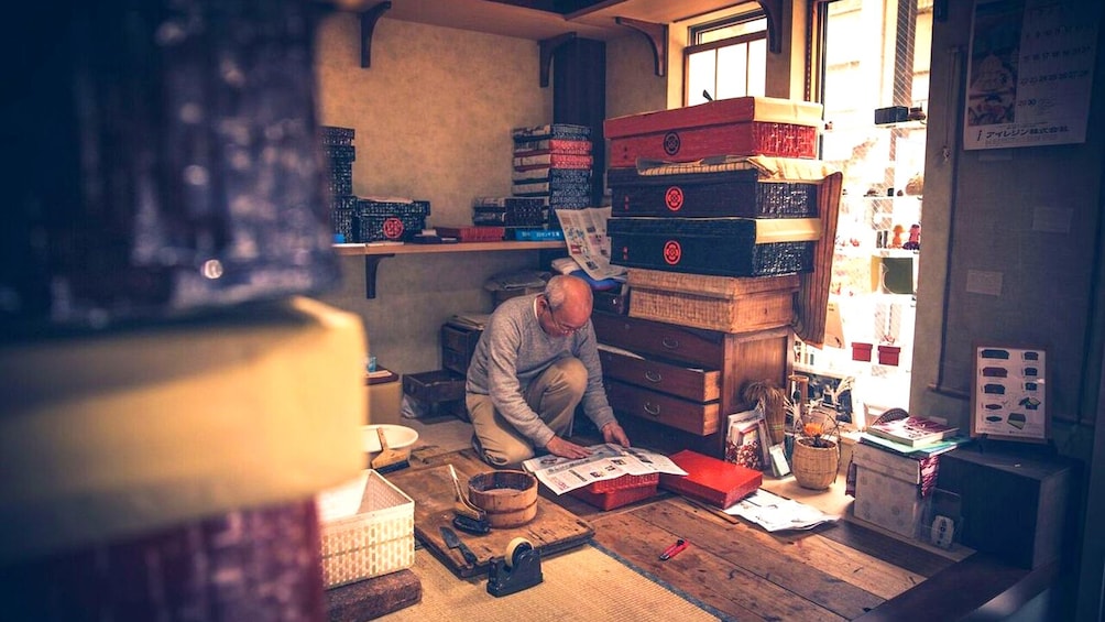 Man doing Calligraphy in Japan