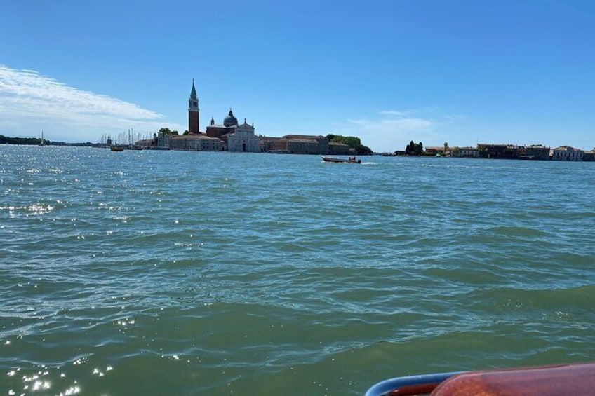 Shore excursion from Verona to Venice