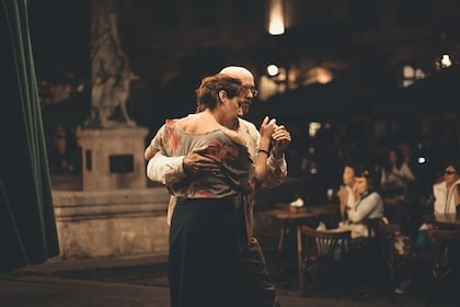 Tour de tango y milonga