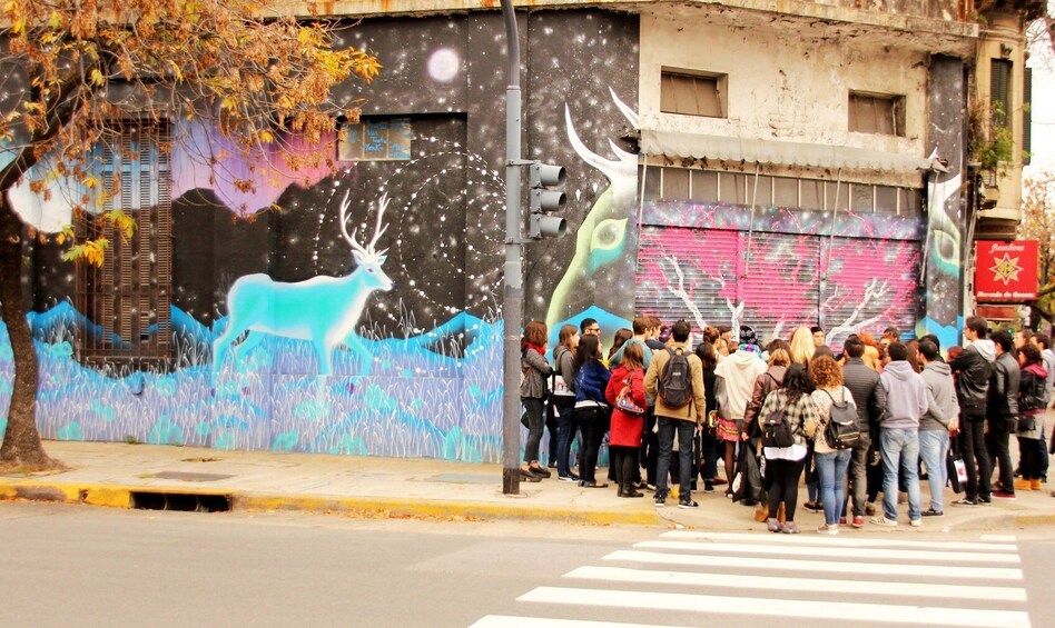 Graffiti Walking Tour Palermo and Colegiales