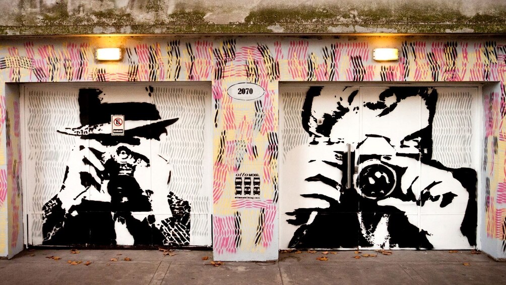 Graffiti Walking Tour Palermo and Colegiales