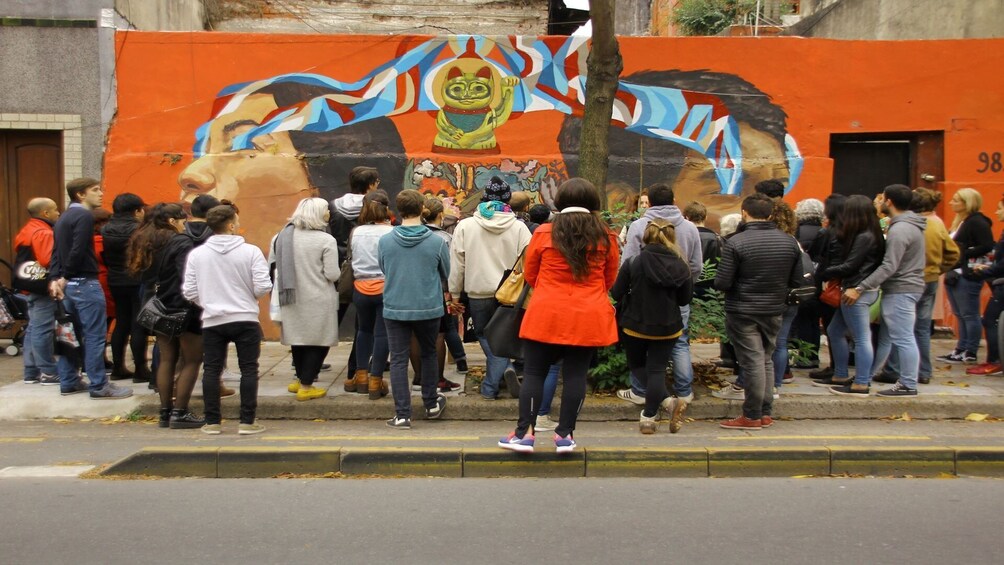 Graffiti Walking Tour Palermo and Colegiales