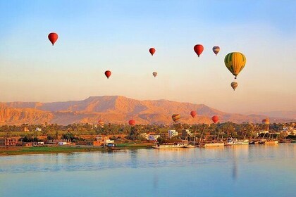 4Nights Cruise Luxor, Aswan, Abu simbel, Balloon,and Tours By Bus From Hurg...
