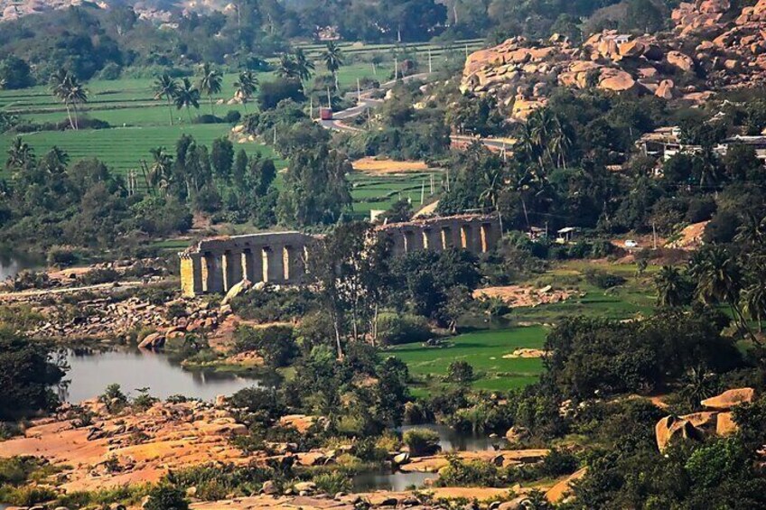 Alternate Walk along Tungabhadra with Coracle ride (2 Hours Guided Walking Tour)