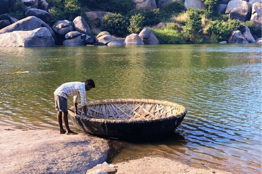 Heritage & Cultural Walk of Hampi (2 Hours Guided Walking Tour)