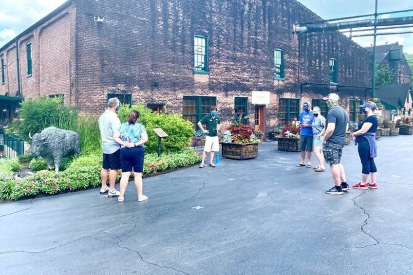 Buffalo Trace + Makers Mark (+19.99 choose one more distillery)